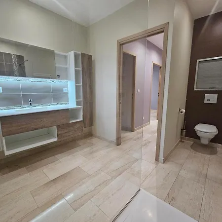 Avec Piscine Privee Interieure Chauffee *
