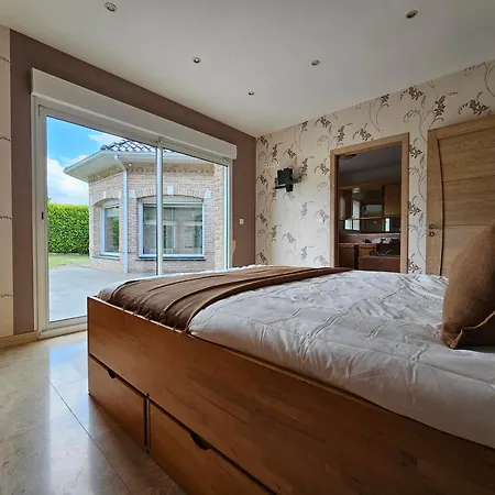 Villa Avec Piscine Privee Interieure Chauffee Monchy-Breton